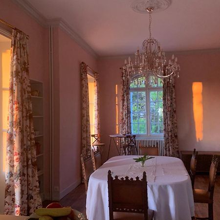 Le Manoir Des Rochers Bouere Екстер'єр фото