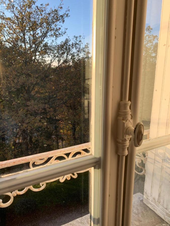 Le Manoir Des Rochers Bouere Екстер'єр фото